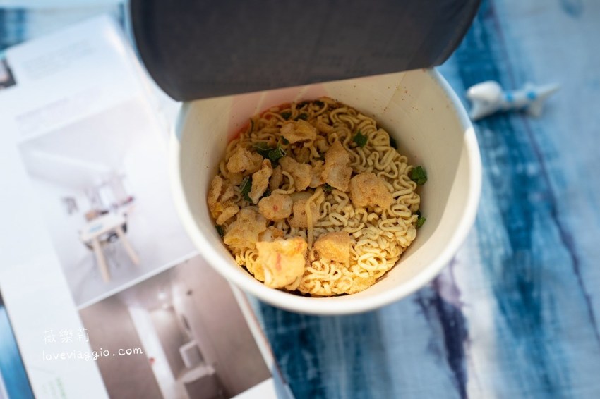 和風炸雞泡麵,摩斯泡麵,日清摩斯,日清杯麵,海洋珍珠堡泡麵 @薇樂莉 Love Viaggio | 旅行.生活.攝影