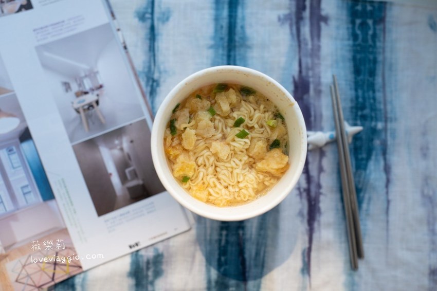 和風炸雞泡麵,摩斯泡麵,日清摩斯,日清杯麵,海洋珍珠堡泡麵 @薇樂莉 Love Viaggio | 旅行.生活.攝影