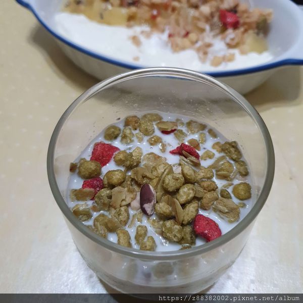 日清綜合水果穀物脆 日清綜合水果穀物脆