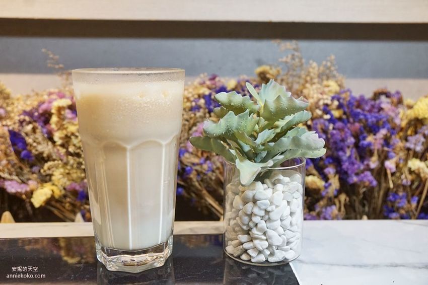 [新莊輔大美食 麻麻號]隱身二樓的超平價麻辣鍋物 百元內就可以吃到澎湃套餐 獨家調配湯頭配料 令人安心的鍋物選擇 - 安妮的天空