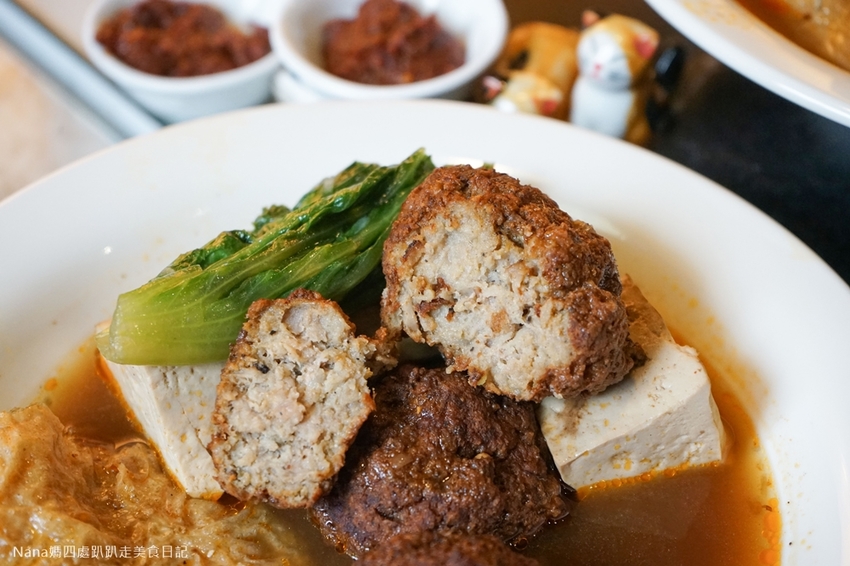 《台北新莊美食》麻麻號 排骨、鴨血、豆腐專賣.香麻度令人滿意(近輔仁大學)