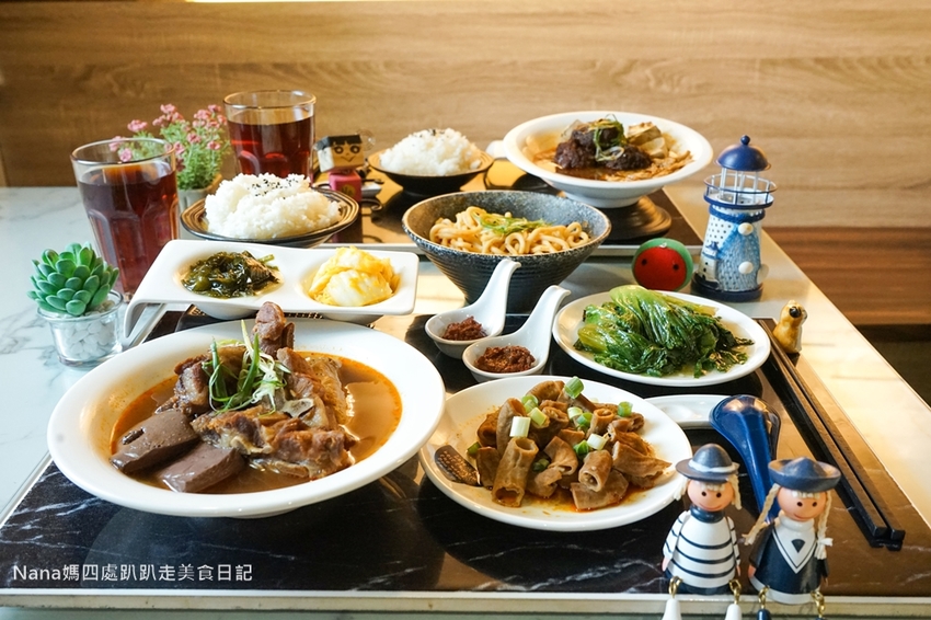 《台北新莊美食》麻麻號 排骨、鴨血、豆腐專賣.香麻度令人滿意(近輔仁大學)