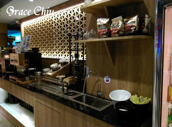 新千葉火鍋 西門町火鍋吃到飽 台北火鍋吃到飽 西門尊爵館