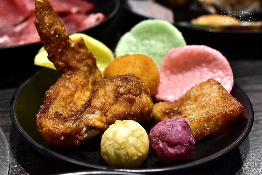 【新千葉火鍋西門町店】炸物