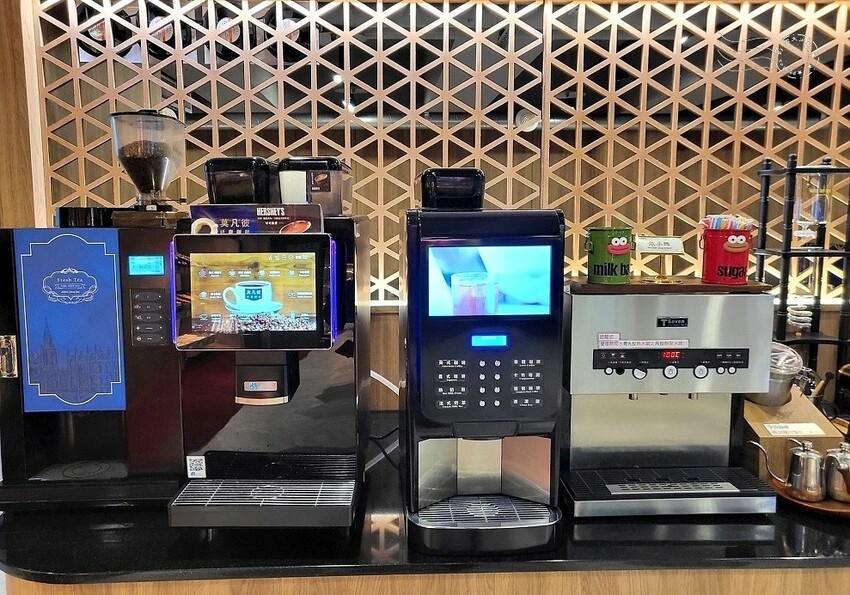 【新千葉火鍋西門町店】熱飲區