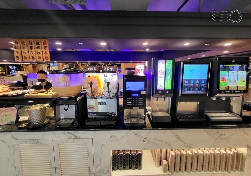 【新千葉火鍋西門町店】冷飲區