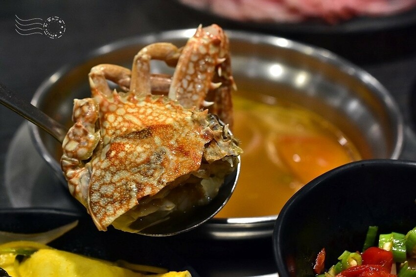【新千葉火鍋西門町店】螃蟹