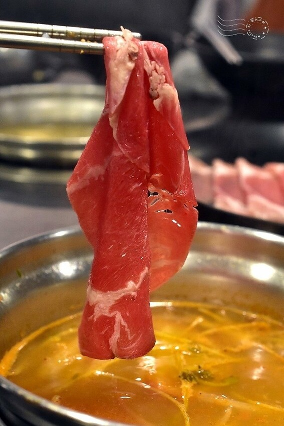 【新千葉火鍋西門町店】