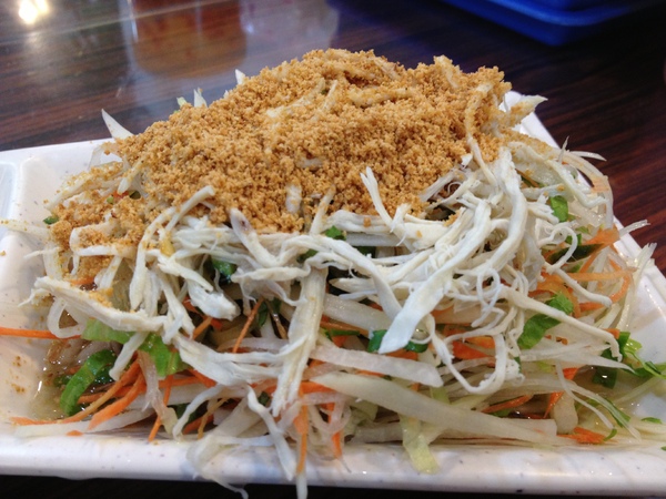 越南河內河粉:不錯吃~生意很好的市場小店~ 越南河內河粉:不錯吃~生意很好的市場小店~