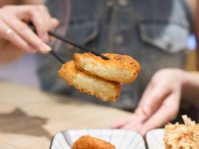 新竹竹北日式居酒屋！橫丁六八屋直火炭烤，老饕最愛串燒、日式炒麵。