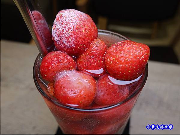 草莓沙瓦酒-竹北-橫丁六八屋 (2).jpg