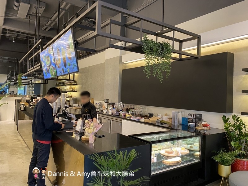 《台北內湖咖啡店》GABIKAPI咖啡廳。時尚好拍咖啡表現也不俗︱捷運站西湖站,港墘站附近（影片）