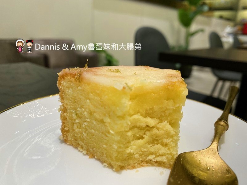 《台北內湖咖啡店》GABIKAPI咖啡廳。時尚好拍咖啡表現也不俗︱捷運站西湖站,港墘站附近（影片）