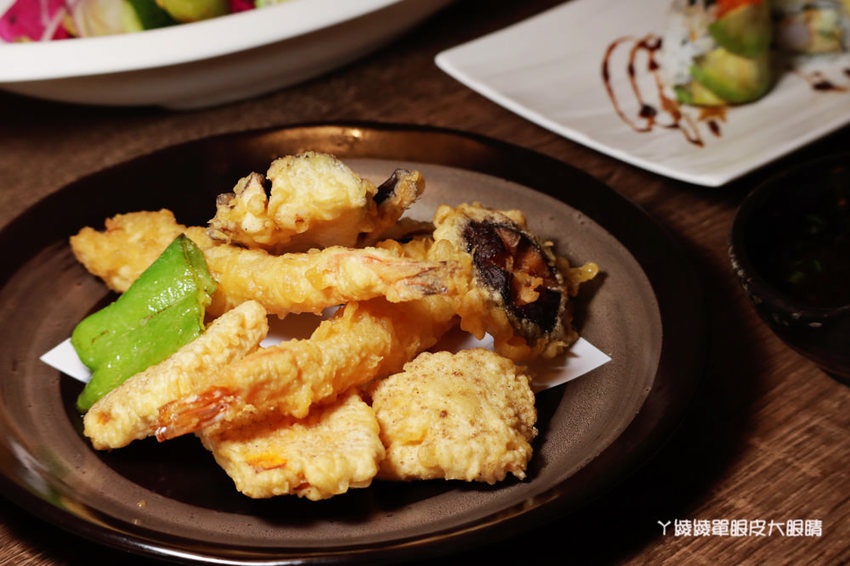 新竹城隍廟附近平價美食推薦！一心隱食堂，新竹日式居酒屋有高CP值便當外送！通通九十元