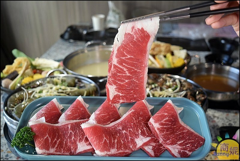 絕品鮮鍋|網評4.8星梧棲蒸氣鍋!海鮮塔無敵鮮一鍋兩吃還有甘貝雜炊粥.免服務費不限時.壽星禮振興券多種優惠