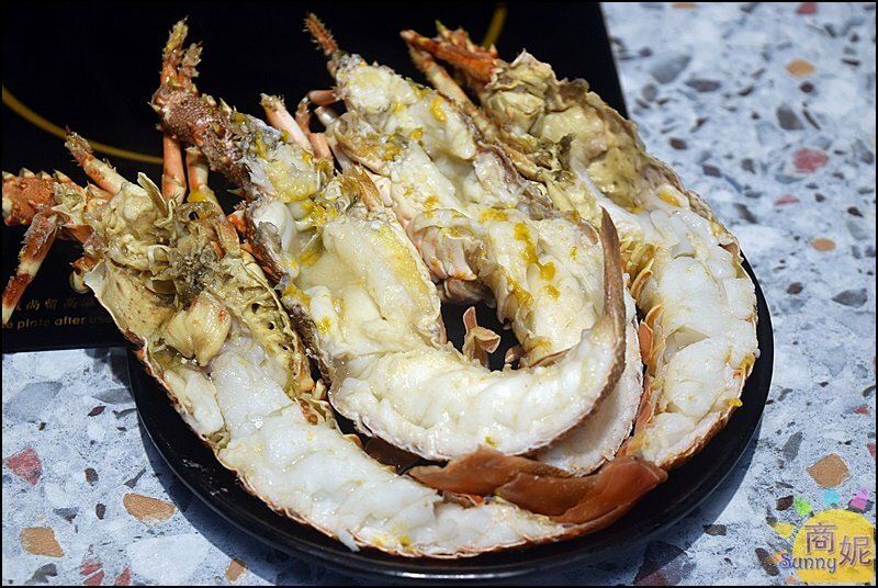 絕品鮮鍋|網評4.8星梧棲蒸氣鍋!海鮮塔無敵鮮一鍋兩吃還有甘貝雜炊粥.免服務費不限時.壽星禮振興券多種優惠