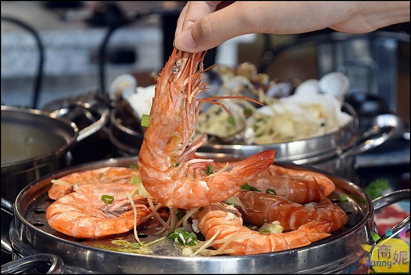 絕品鮮鍋|網評4.8星梧棲蒸氣鍋!海鮮塔無敵鮮一鍋兩吃還有甘貝雜炊粥.免服務費不限時.壽星禮振興券多種優惠