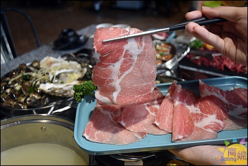 絕品鮮鍋|網評4.8星梧棲蒸氣鍋!海鮮塔無敵鮮一鍋兩吃還有甘貝雜炊粥.免服務費不限時.壽星禮振興券多種優惠