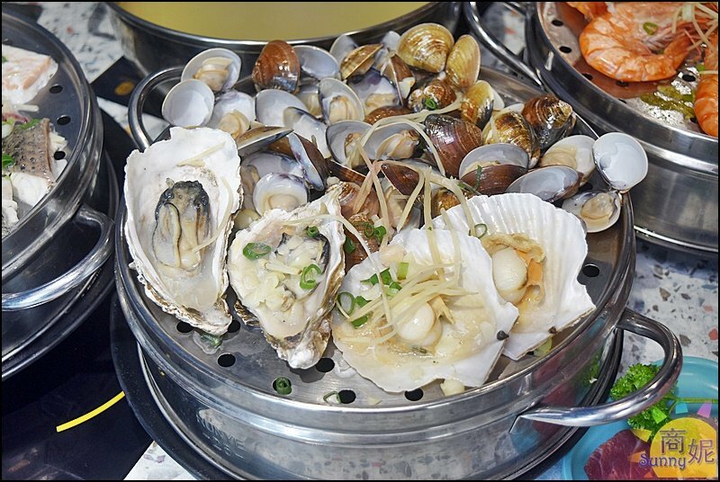 絕品鮮鍋|網評4.8星梧棲蒸氣鍋!海鮮塔無敵鮮一鍋兩吃還有甘貝雜炊粥.免服務費不限時.壽星禮振興券多種優惠