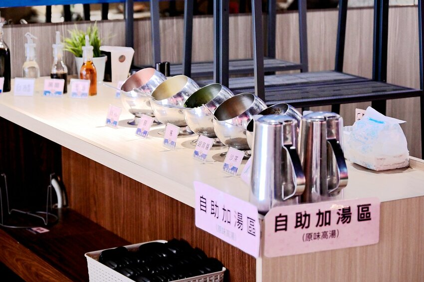 網評4.9超高分激推 海線高CP值蒸氣鍋8種海鮮+2厚切肉+雜炊吃超飽 _絕品鮮鍋梧棲店