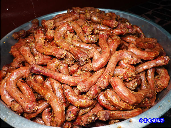 麻辣鴨頭-榮榮麻辣滷味 (3).jpg