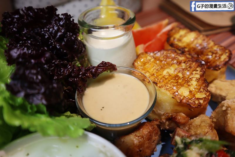 西門早午餐. Bear Junkies/熊飲.大盤子早午餐.美式漢堡.調酒.酒吧.西門美食