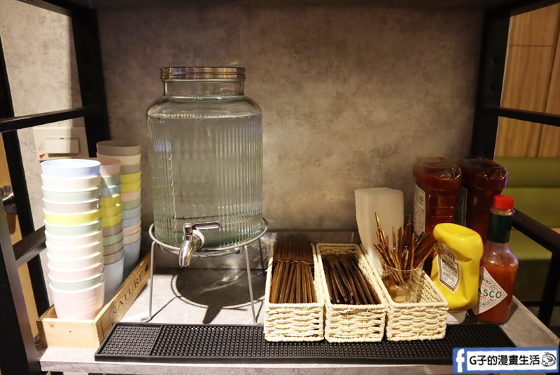 西門早午餐. Bear Junkies/熊飲.大盤子早午餐.美式漢堡.調酒.酒吧.西門美食