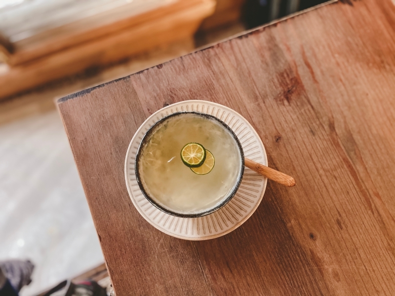 台北中山 | 赤峰街的老宅咖啡廳！來自台南人氣茶飲波哥的「卜卜商店」 - Momoco。毛毛摳