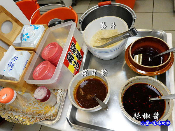 萬家老街豬腳龍岡店 (7).jpg