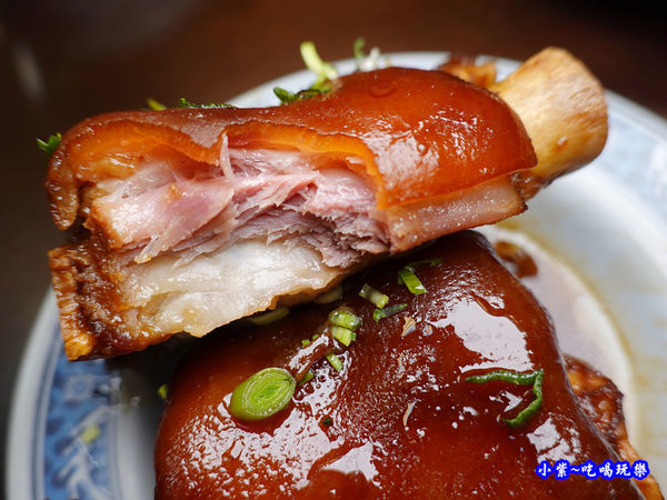 中段腿節單點-萬家老街豬腳龍岡店  (2).jpg