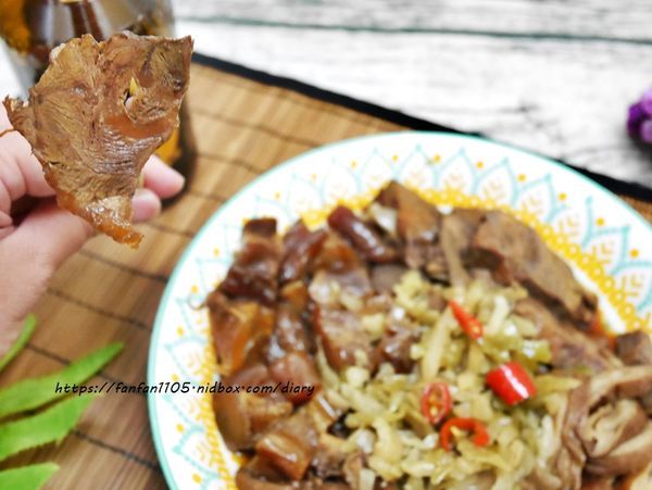 【饒河街美食】撒豆牛滷味 #秘製東坡汁 #牛腱 #牛肚 #牛筋 #限量滷大腸 #饒河創始店 #饒河街必吃 (18).JPG