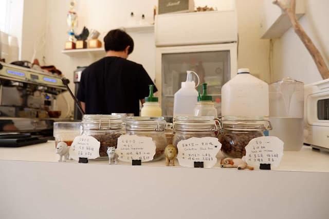 Barista ray－臺南美術館二館周邊，享用極簡美好的睿咖啡