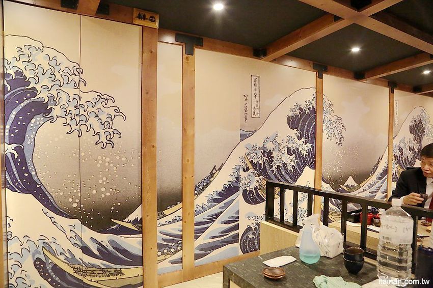 嘉義美食|由Zendo深度空間設計打造~保留老屋原始樣貌融入嘉義在地元素的日系工業風壽司店!『侍悟丸迴轉壽司』嘉義最大平價有質感的手握溫醋飯迴轉壽司! - 台南好Food遊