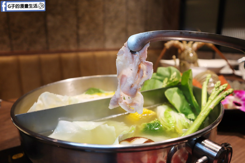 板橋捷運美食.瀧鍋物製造所.大遠百斜對面.板橋必吃火鍋.雙人海陸龍蝦套餐.西班牙伊比利豬