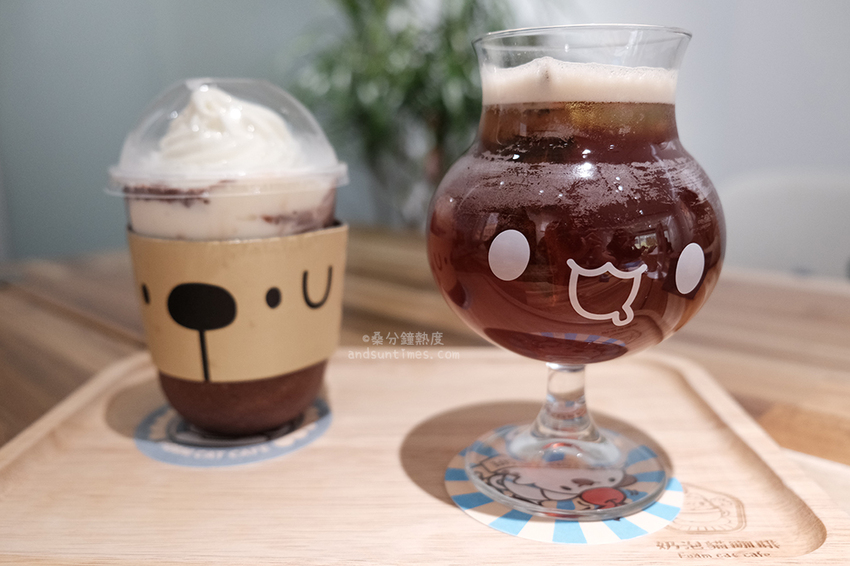 【台中】奶泡貓咖啡|三訪|捕捉草莓季的尾巴,新年快樂吃飽則福 ♡ - 桑分鐘熱度