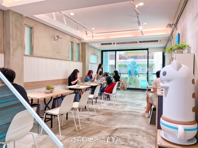 奶泡貓咖啡 || 咖波和你一起喝咖啡・超療癒的人氣插畫貓貓蟲