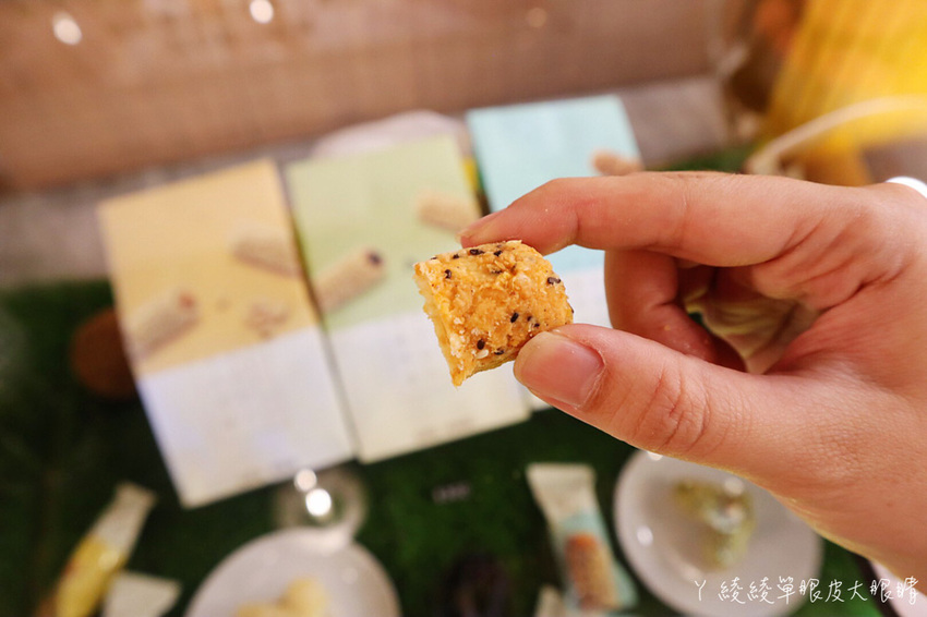 2020台中伴手禮零食推薦！酷覓星台中逢甲店，辦公室超強團購零食通通免費試吃！世界評鑑認證團購美食