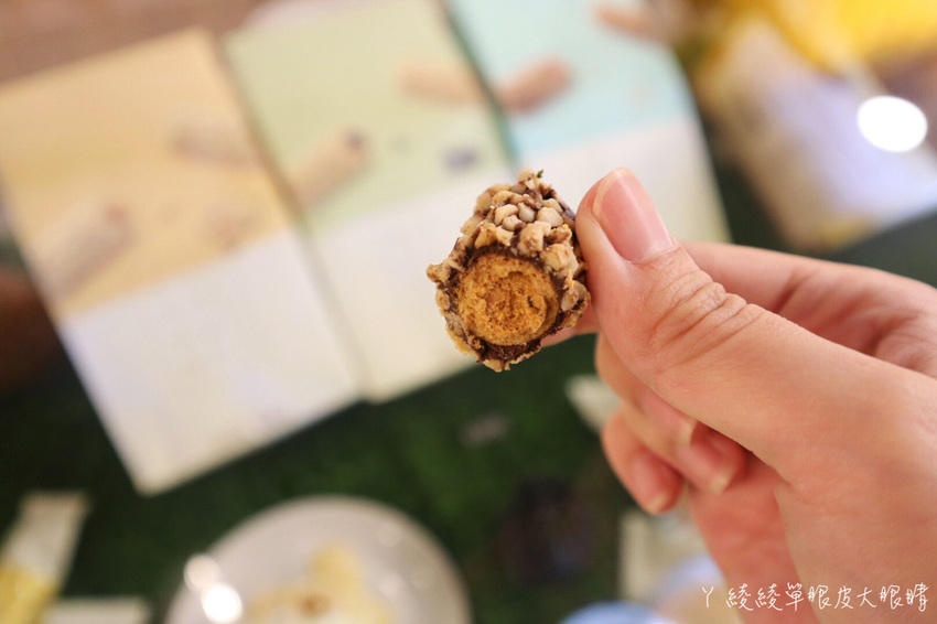 2020台中伴手禮零食推薦！酷覓星台中逢甲店，辦公室超強團購零食通通免費試吃！世界評鑑認證團購美食