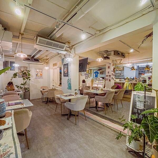 台北 信義區 薩朵披薩餐酒館 永春 4.jpeg