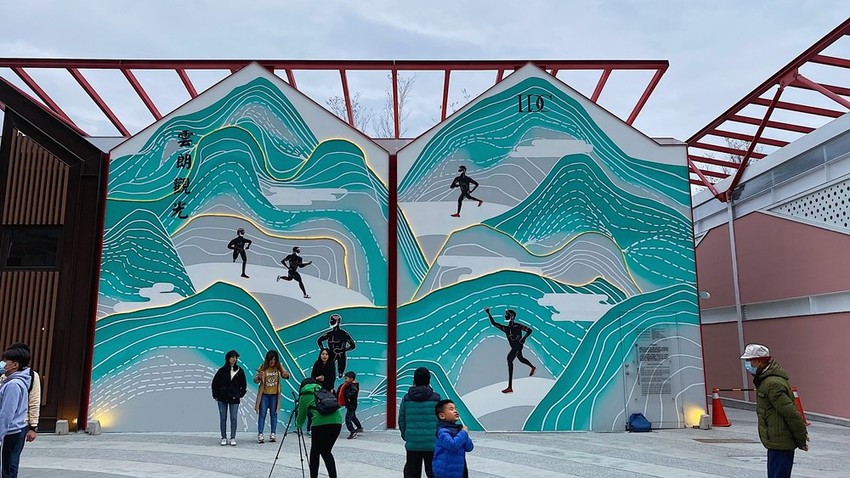 【花蓮遊記】台泥DAKA園區&玻璃屋星巴克┃網美打卡必拍之往來蘇花改時的中途休憩站┃ - / 郭郭的花東走跳生活 /