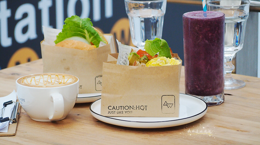 松菸誠品下午茶,松菸誠品外拍,松菸誠品不限時,松菸誠品早午餐,松菸誠品早餐,松菸誠品下午茶,松菸 café,松菸文創園區,松菸約會,國父紀念館約會