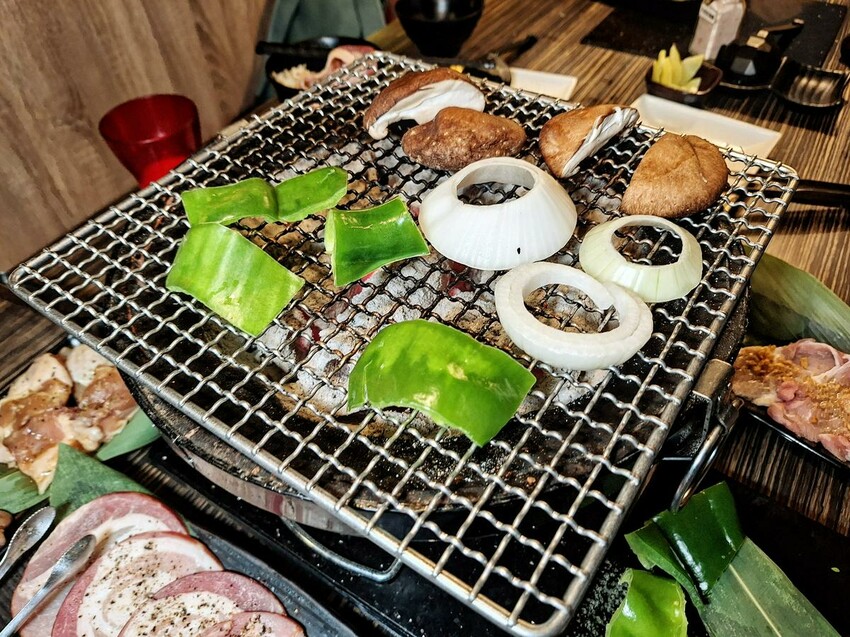 【美食】「燒肉眾 台北西門店」燒肉眾13周年慶，50元銅板價