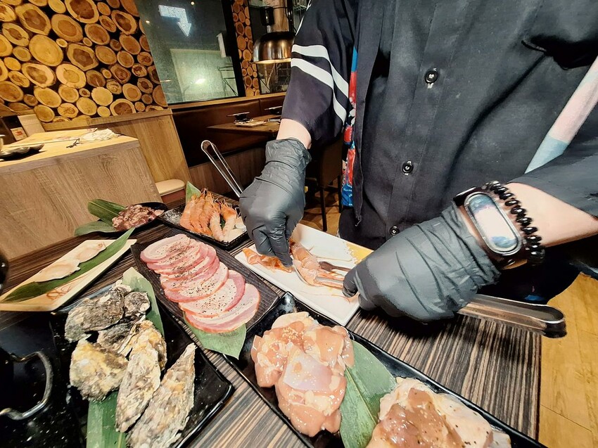 【美食】「燒肉眾 台北西門店」燒肉眾13周年慶，50元銅板價