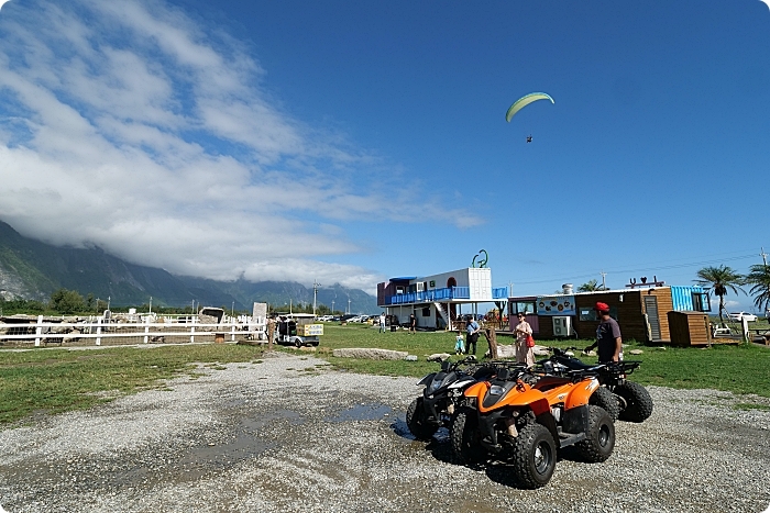 花蓮景點⎪崇德瑩農場。絕美海洋泡泡屋、超大草原放牧餵動物,環湖露營,超棒的免費景點! @捲捲頭 Wonderful 品味。生活