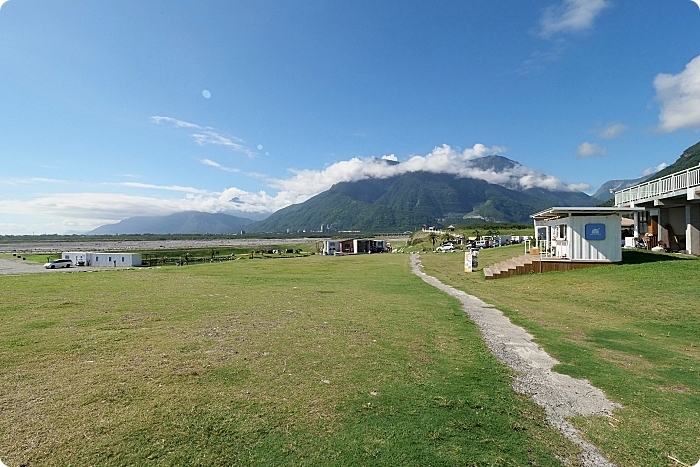 花蓮景點⎪崇德瑩農場。絕美海洋泡泡屋、超大草原放牧餵動物,環湖露營,超棒的免費景點! @捲捲頭 Wonderful 品味。生活