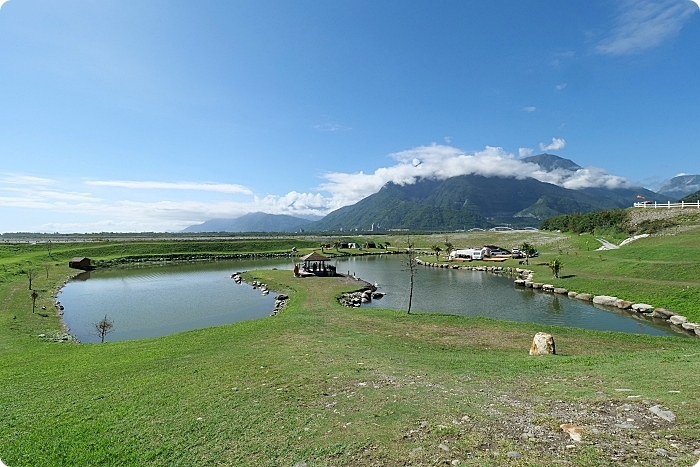 花蓮景點⎪崇德瑩農場。絕美海洋泡泡屋、超大草原放牧餵動物,環湖露營,超棒的免費景點! @捲捲頭 Wonderful 品味。生活