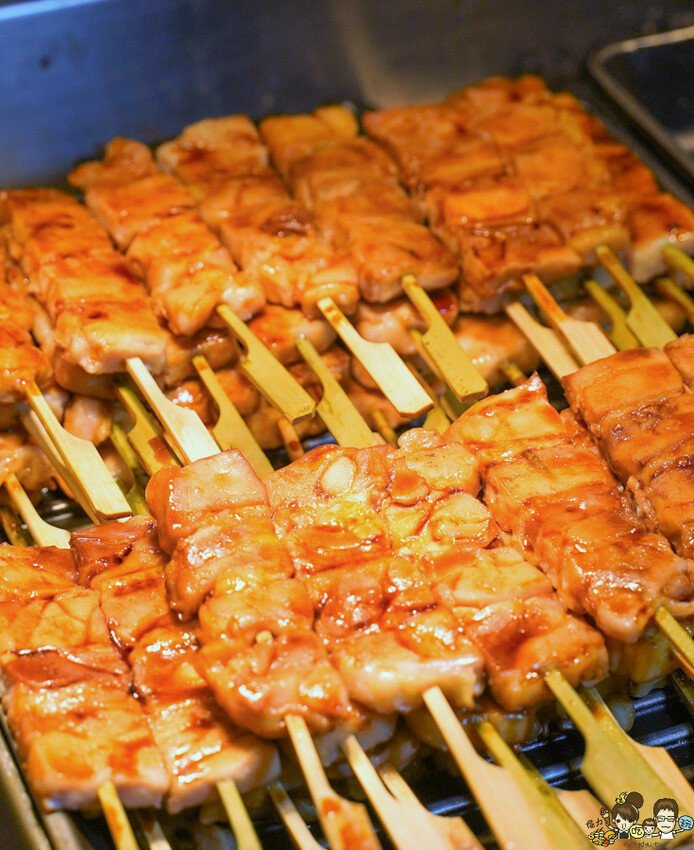 草莓季開跑、被自助餐耽擱的人氣甜點蛋糕，帕里巴黎自助餐Buffet x 高雄吃到飽 - 跟著尼力吃喝玩樂＆親子生活