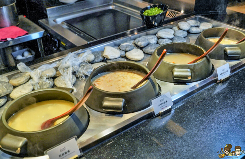 草莓季開跑、被自助餐耽擱的人氣甜點蛋糕，帕里巴黎自助餐Buffet x 高雄吃到飽 - 跟著尼力吃喝玩樂＆親子生活