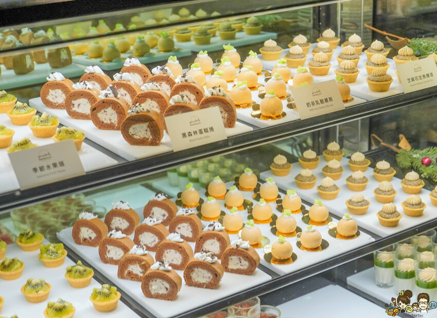 草莓季開跑、被自助餐耽擱的人氣甜點蛋糕，帕里巴黎自助餐Buffet x 高雄吃到飽 - 跟著尼力吃喝玩樂＆親子生活
