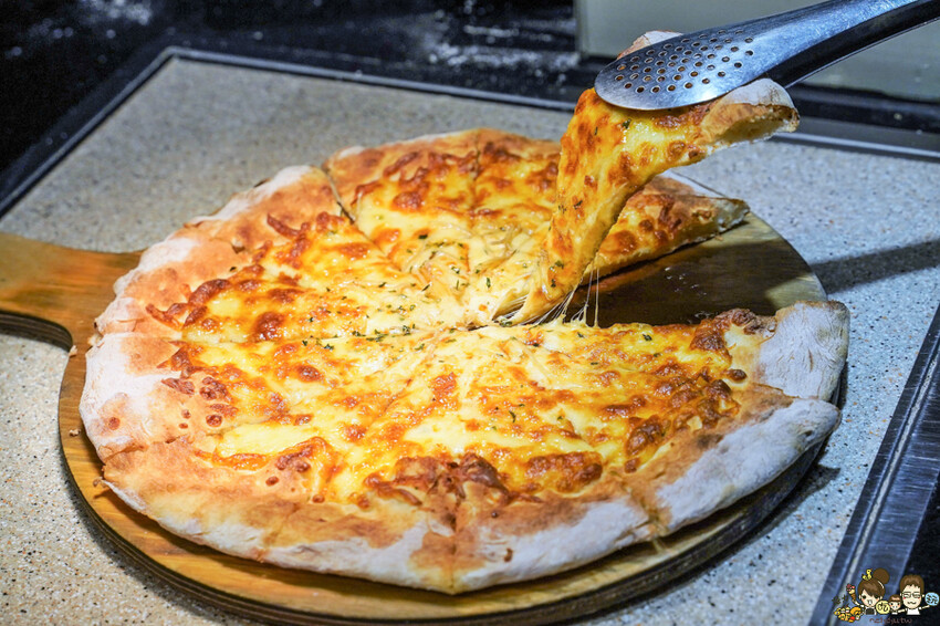 草莓季開跑、被自助餐耽擱的人氣甜點蛋糕，帕里巴黎自助餐Buffet x 高雄吃到飽 - 跟著尼力吃喝玩樂＆親子生活